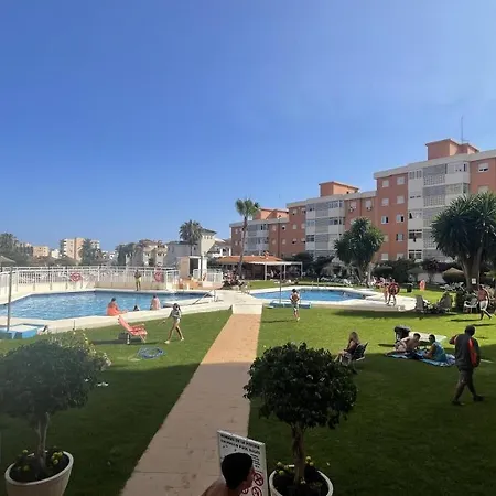 公寓 Saltillo Big Pool 托雷莫利诺斯